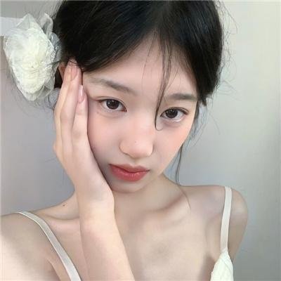 实习生 海报